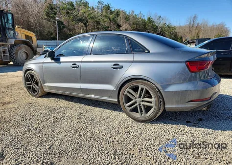 2019 Audi A3 Premium z USA, uszkodzony, nr VIN WAUAUGFF4KA085402